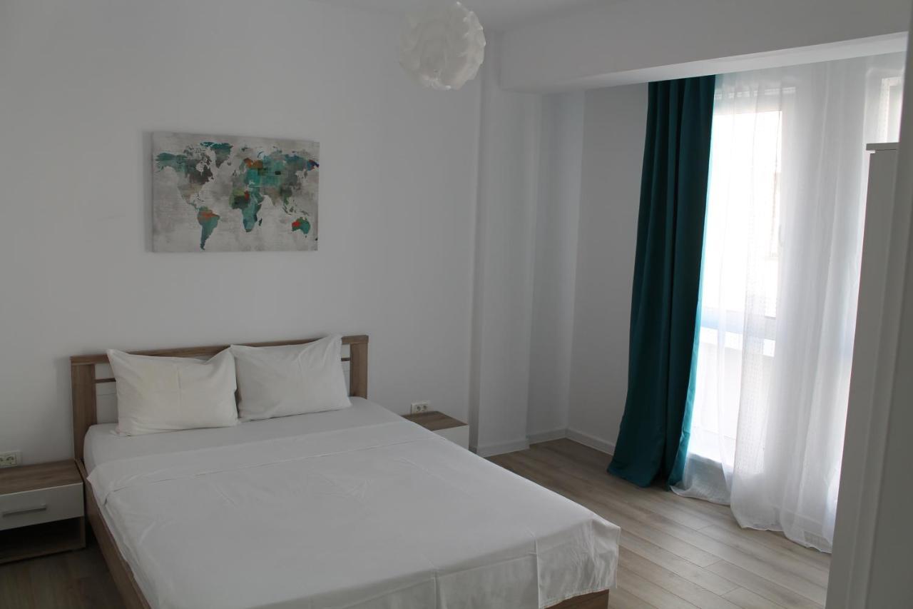 Visaj Homes Giroc Bagian luar foto