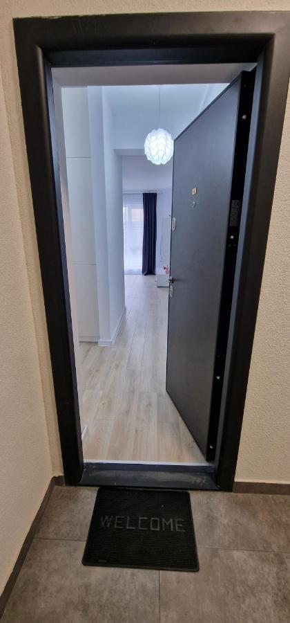 Visaj Homes Giroc Bagian luar foto
