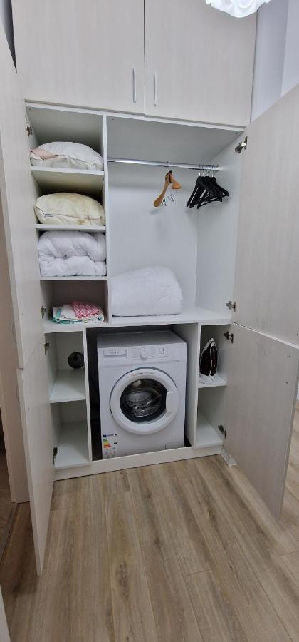 Visaj Homes Giroc Bagian luar foto